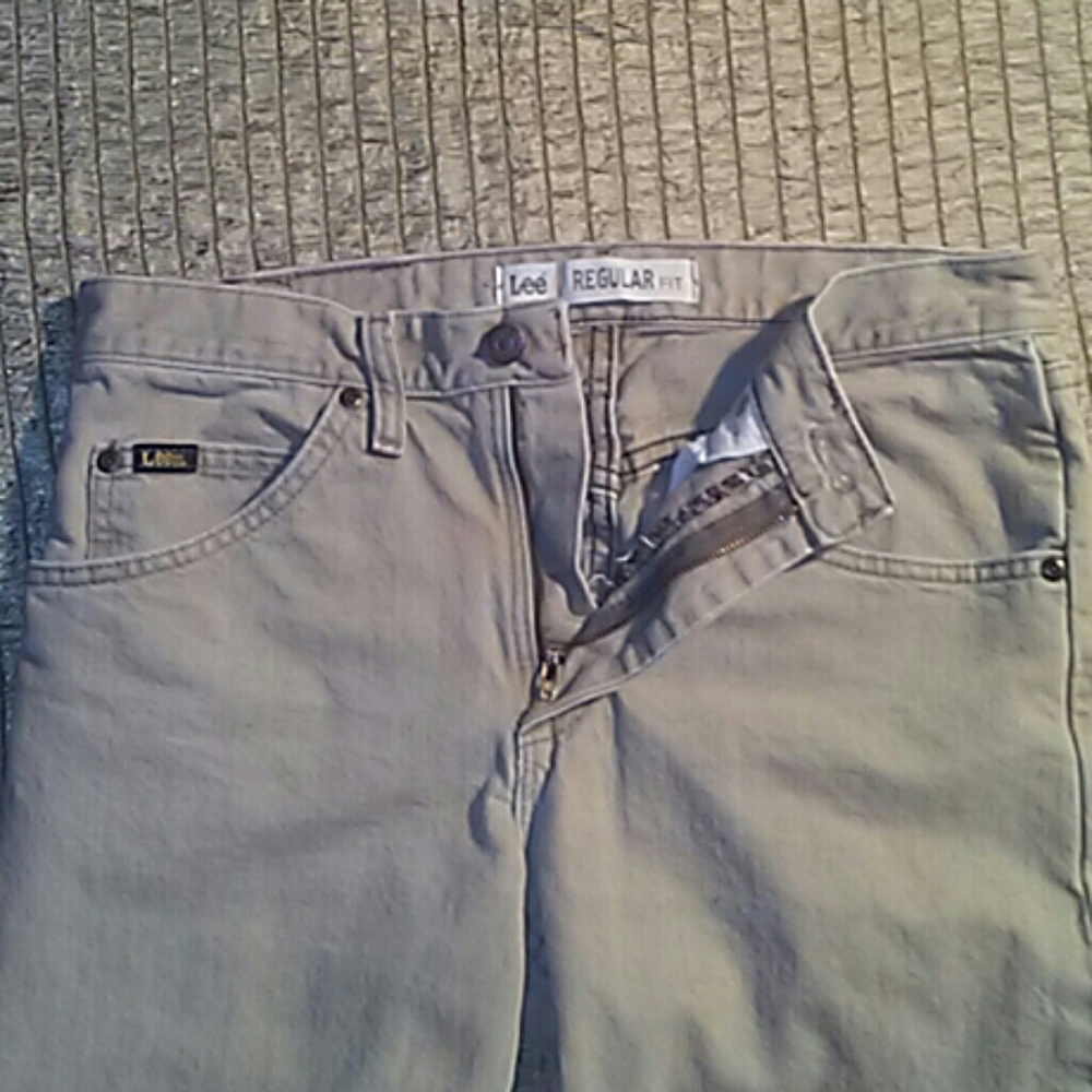 LEE Regular Fit Jeans - Picture 7 of 8